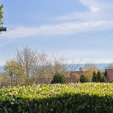 Σπίτι διακοπών Idyllic Near Cliffs And *