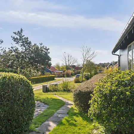 度假居 Idyllic Near Cliffs And