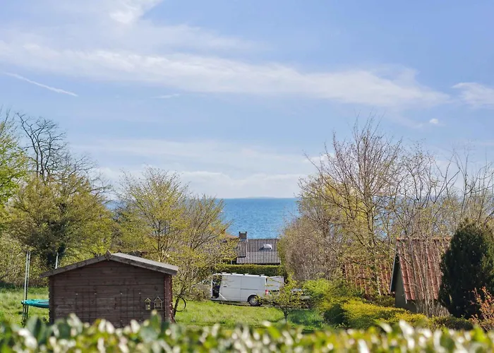 Ferienhaus Idyllic Near Cliffs And *